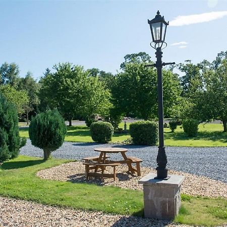 Tweed Lodge بيرث المظهر الخارجي الصورة